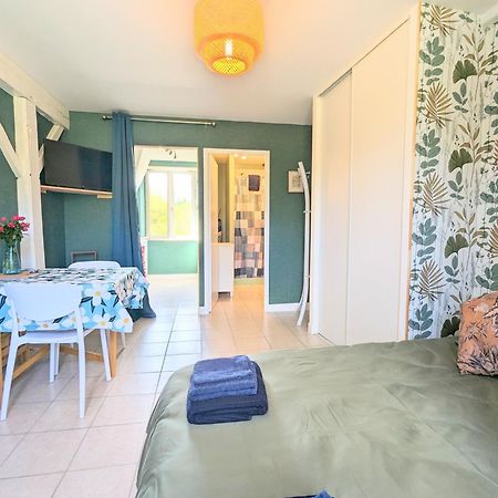 Studio Silhem Saint-Germain-les-Belles Экстерьер фото